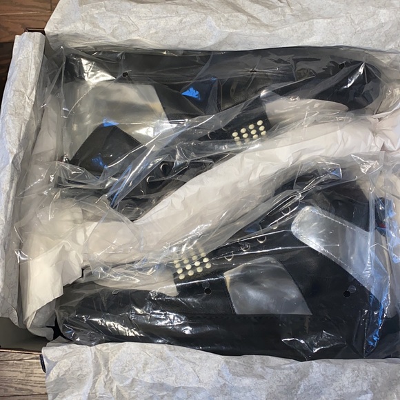 Brand New Limited Edition Gucci Mid Top Sneakers Men’s Size 11.5 - Picture 11 of 13